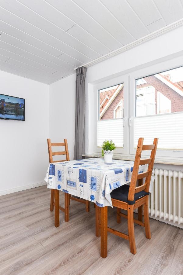 Ferienwohnungen Im Haus Waterkant Neuharlingersiel Εξωτερικό φωτογραφία