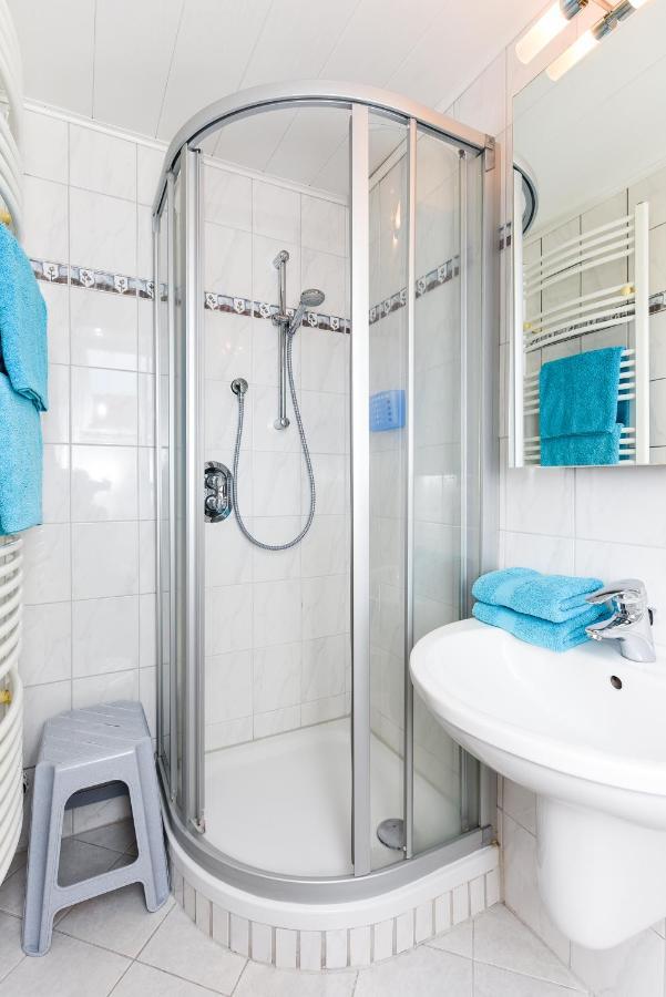 Ferienwohnungen Im Haus Waterkant Neuharlingersiel Εξωτερικό φωτογραφία